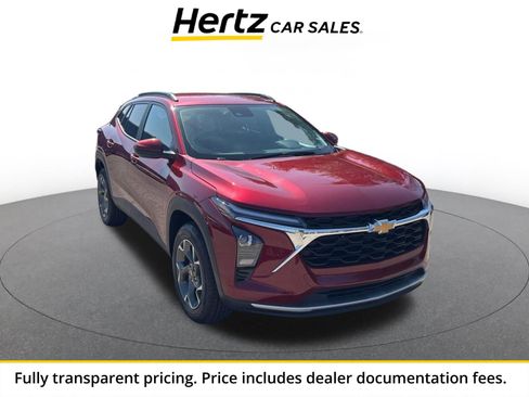 Used 2025 Chevrolet Trax LT w/ LT Convenience Package FWD image 1