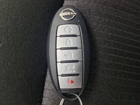 Used 2023 Nissan Altima 2.5 SV w/ SV Premium Package AWD/4WD image 32