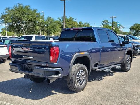Certified 2021 GMC Sierra 2500 AT4 AWD/4WD image 4