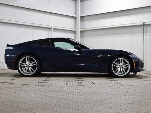 Used 2016 Chevrolet Corvette Stingray Coupe w/ Battery Protection Package image 9