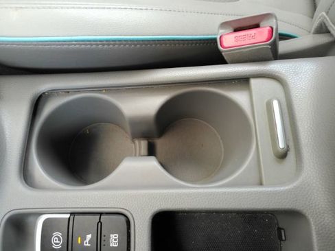 Used 2019 Kia Soul EV + w/ Sun & Fun Package image 50