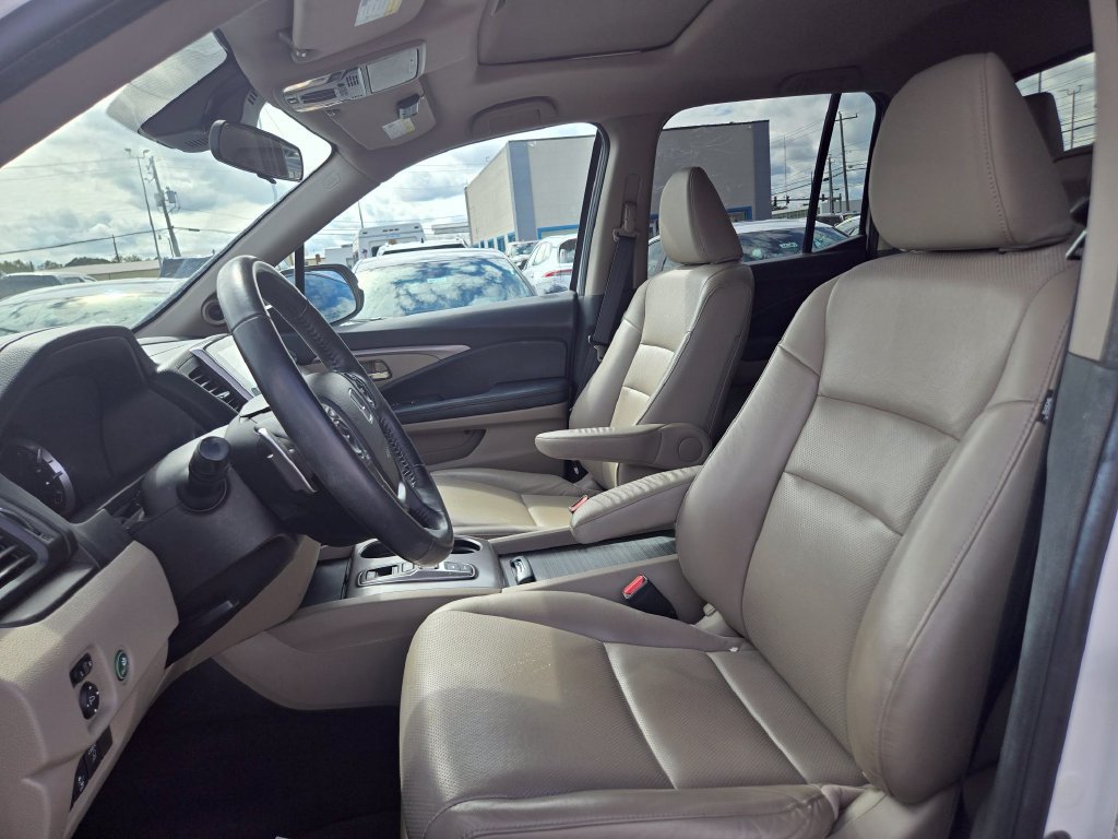 Used 2020 Honda Ridgeline RTL image 9