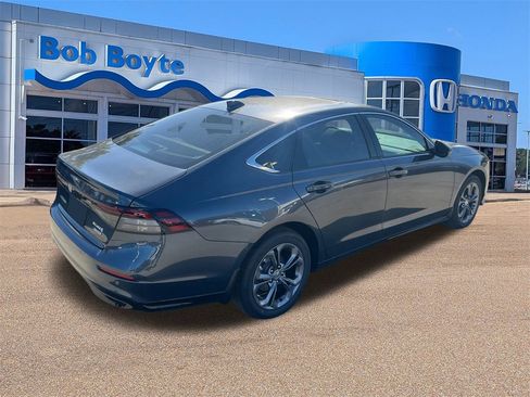 New 2025 Honda Accord EX-L image 7