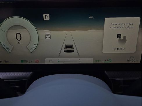 Used 2023 Genesis GV60 Performance image 19