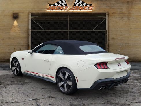 Used 2025 Ford Mustang GT Premium w/ 60th Anniversary Package RWD image 5