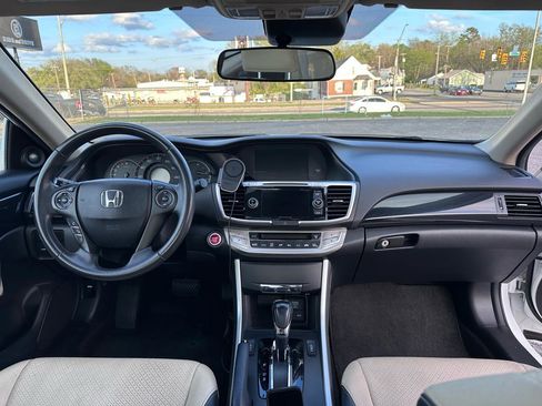 Used 2014 Honda Accord EX-L image 26