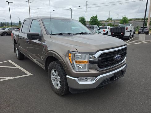 Used 2021 Ford F150 XLT w/ Equipment Group 301A Mid AWD/4WD image 6