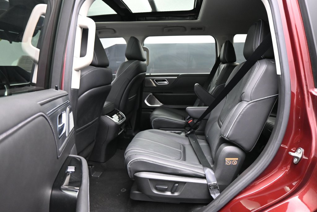 Used 2025 INFINITI QX80 Sensory w/ Exterior Package AWD/4WD image 27