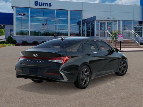 New 2026 Hyundai Elantra Sport FWD image 4