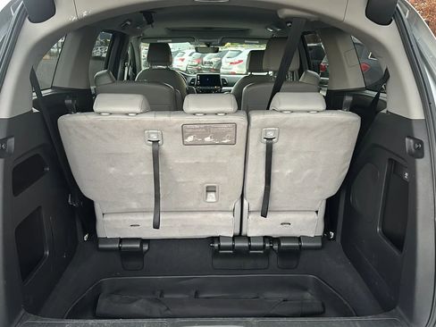 Used 2018 Honda Odyssey EX-L image 13