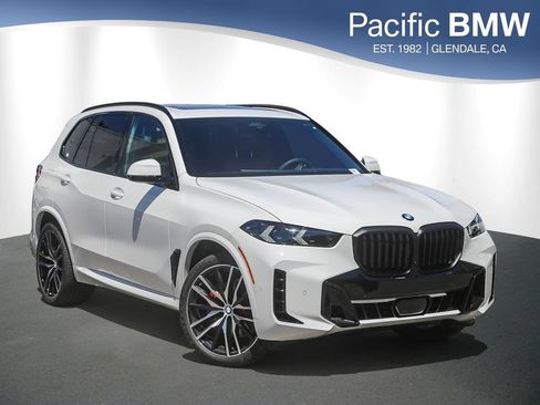 New 2026 BMW X5 sDrive40i w/ M Sport Package RWD image 1