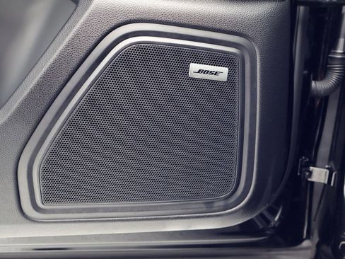 Certified 2022 Porsche Macan S image 14