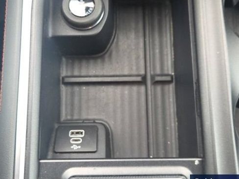 Used 2025 Ford Expedition Active AWD/4WD image 38
