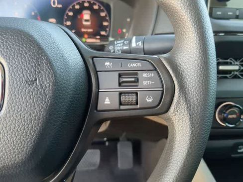 Used 2024 Honda Accord EX image 25