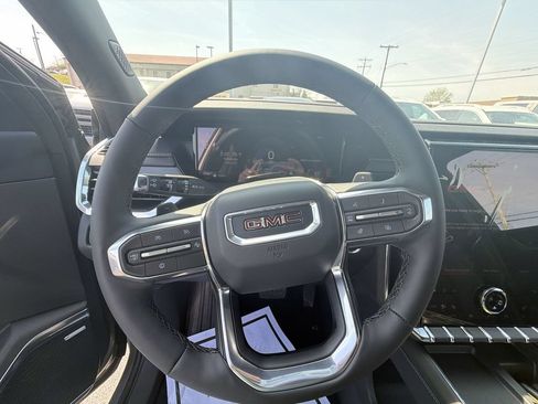 New 2026 GMC Acadia Elevation w/ Elevation Premium Package FWD image 14