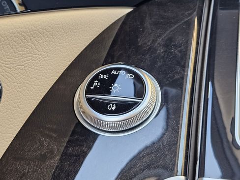 Certified 2022 Mercedes-Benz S 500 4MATIC image 23