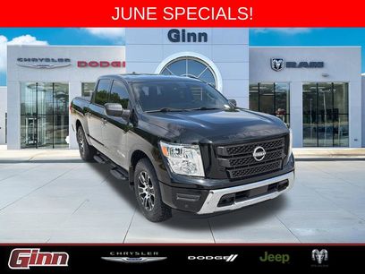 Used 2023 Nissan Titan SV w/ SV Convenience Package