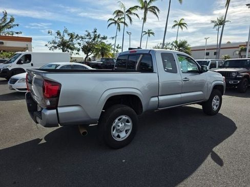 Used 2023 Toyota Tacoma SR image 7