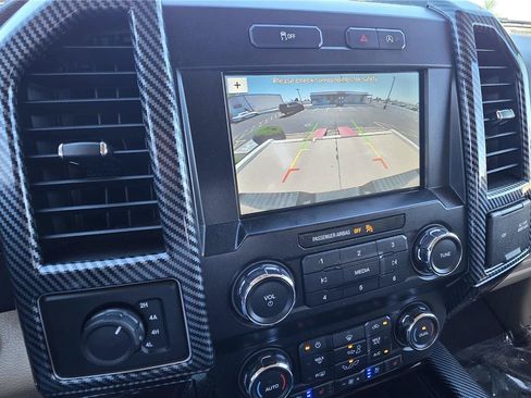 Used 2019 Ford F150 Lariat AWD/4WD image 19