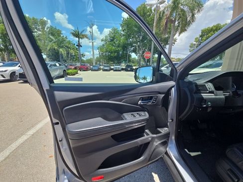 Used 2020 Honda Passport EX-L image 16