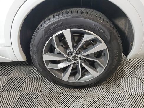 Used 2024 Audi Q5 2.0T Prestige AWD/4WD image 11