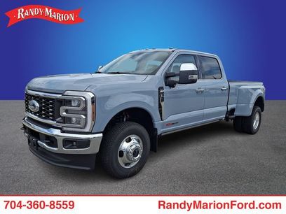 New 2026 Ford F350 Lariat w/ Lariat Ultimate Package