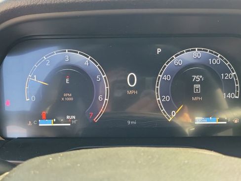 New 2026 Jeep Grand Cherokee Altitude image 23