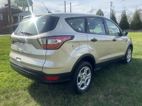 Used 2018 Ford Escape S FWD image 4