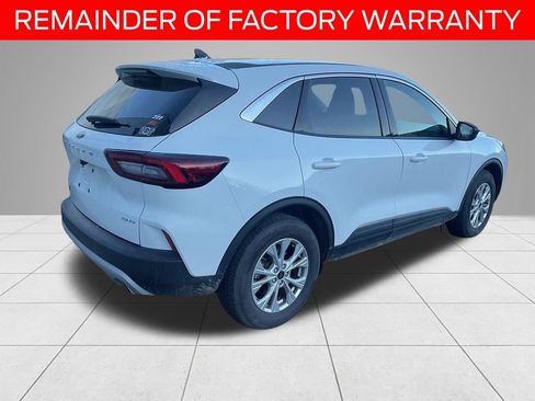 Used 2024 Ford Escape Active image 4