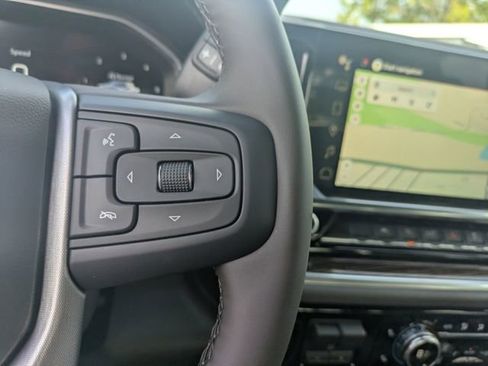 New 2026 GMC Sierra 1500 SLE image 28