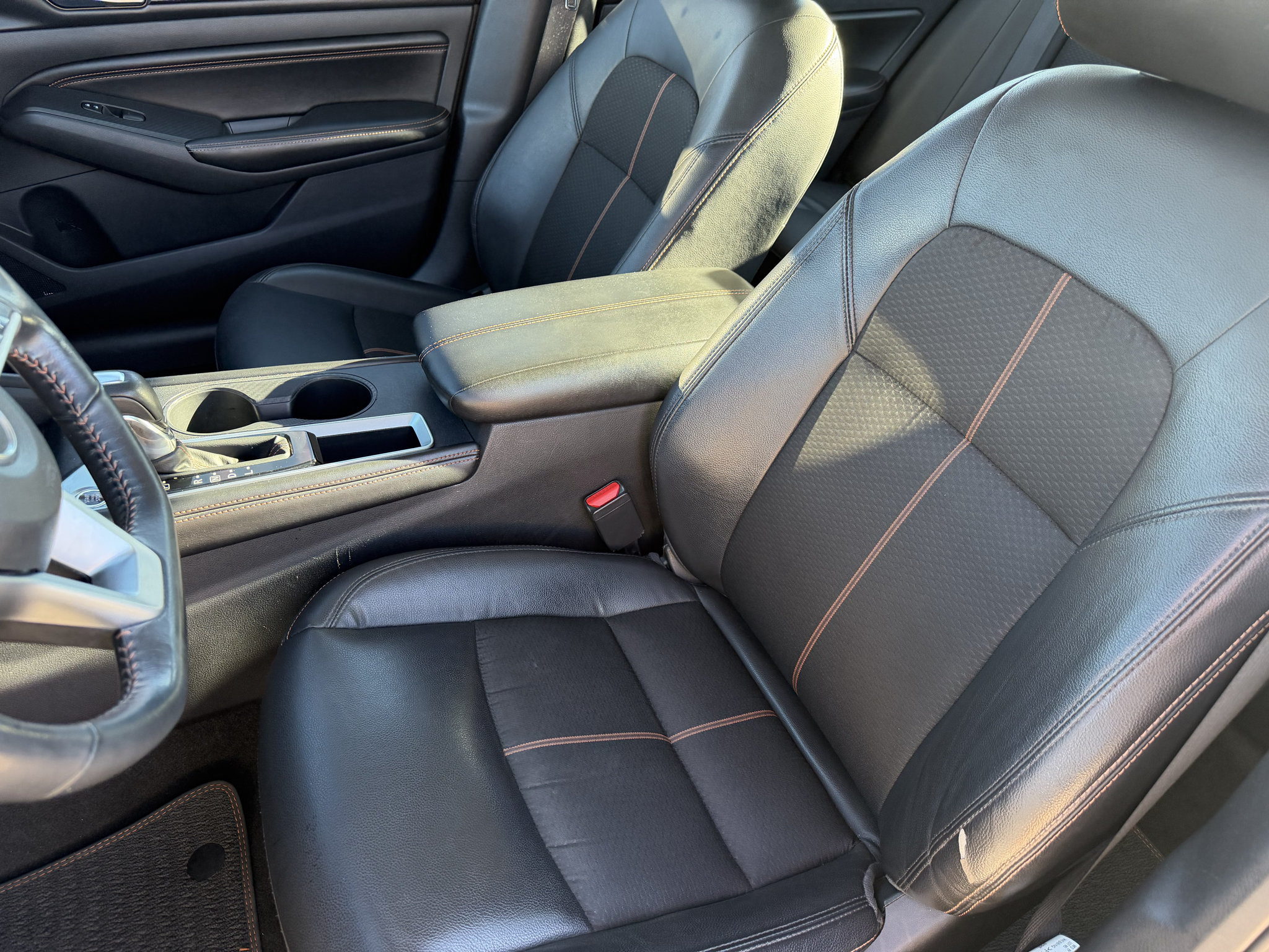Used 2022 Nissan Altima 2.5 SR FWD image 16