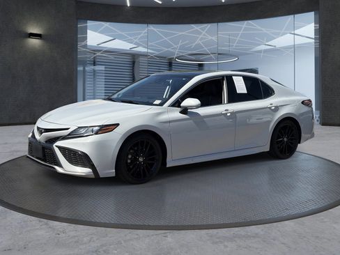 Used 2023 Toyota Camry XSE w/ Navigation Package FWD image 2