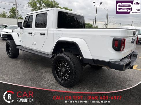 Used 2022 Jeep Gladiator Overland w/ Cold Weather Group AWD/4WD image 4