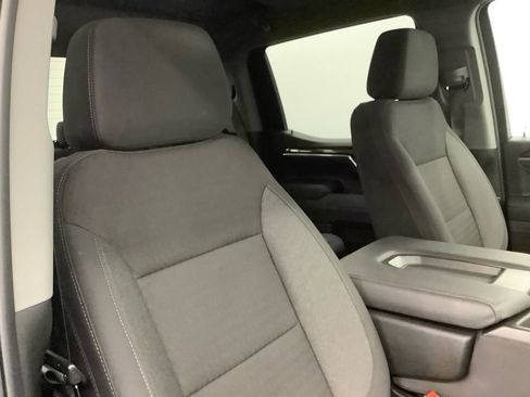 Used 2025 Chevrolet Silverado 1500 LT AWD/4WD image 25