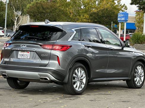 Used 2022 INFINITI QX50 Essential w/ Cargo Package image 4