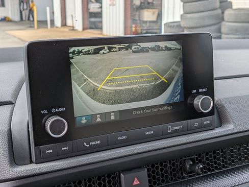 Used 2025 Honda CR-V LX image 23