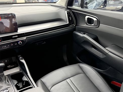New 2026 Kia Sorento EX image 17