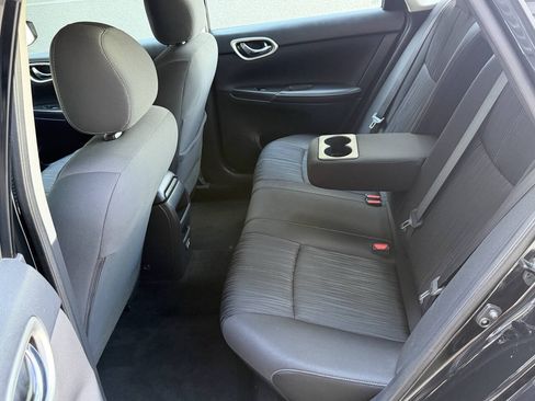Used 2018 Nissan Sentra SV FWD image 18
