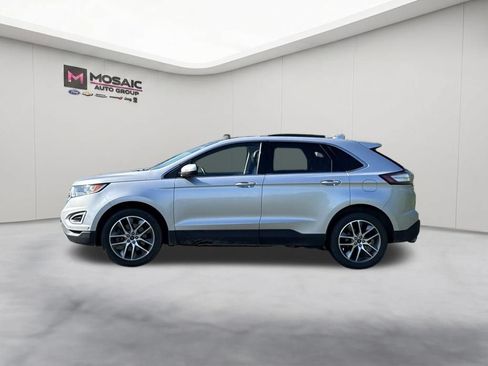 Used 2017 Ford Edge Titanium w/ Equipment Group 302A AWD/4WD image 5
