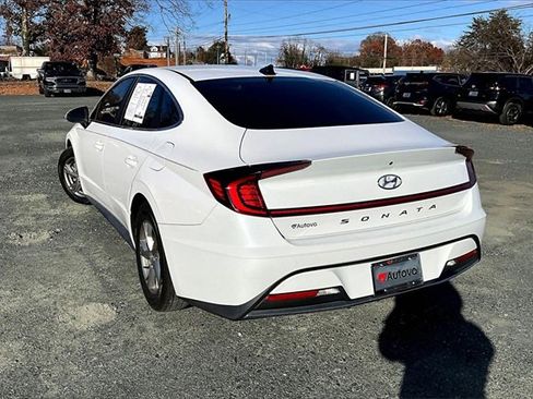 Used 2021 Hyundai Sonata SE w/ Cargo Package image 3