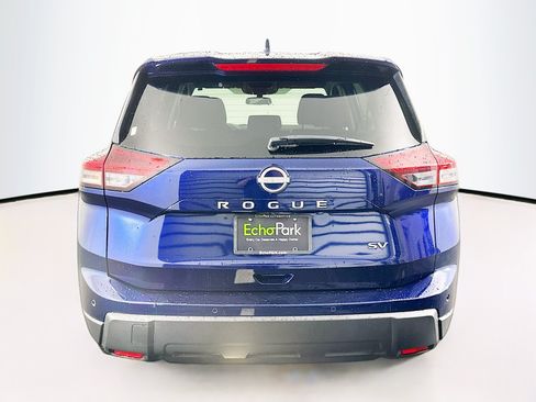 Used 2024 Nissan Rogue SV FWD image 7