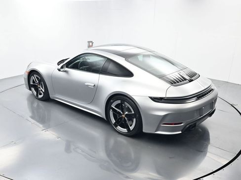 Certified 2026 Porsche 911 Carrera S w/ Premium Package RWD image 37