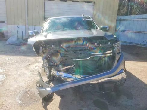 Used 2024 GMC Sierra 1500 SLT w/ SLT Premium Plus Package image 5