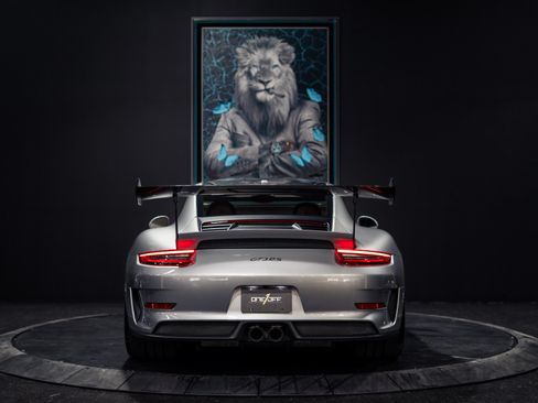 Used 2019 Porsche 911 GT3 RS RWD image 7