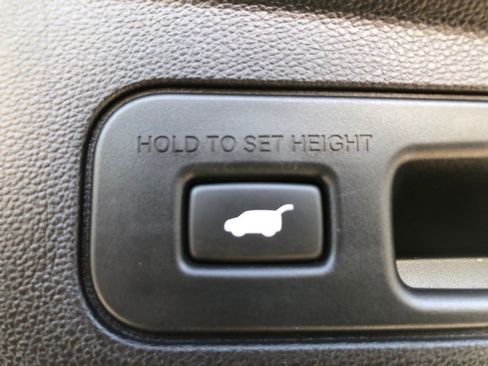 Used 2022 Acura MDX A-Spec image 39