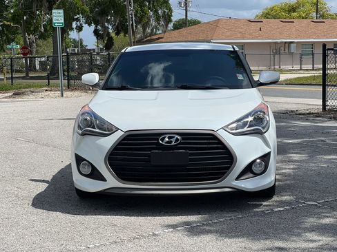 Used 2016 Hyundai Veloster Turbo FWD image 1