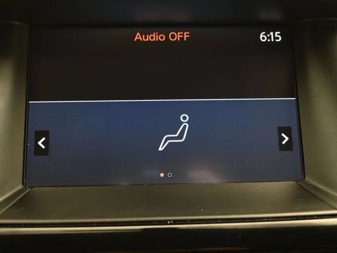 Used 2020 Nissan Pathfinder SV AWD/4WD image 15