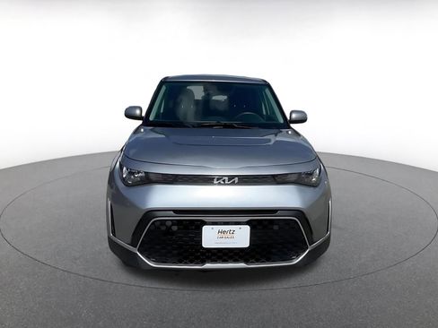 Used 2025 Kia Soul LX w/ LX Technology Package image 4