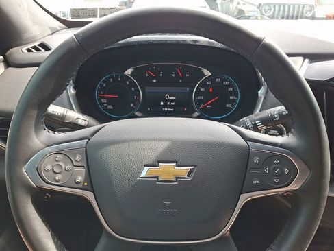 Used 2022 Chevrolet Traverse LT AWD/4WD image 20