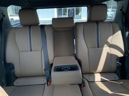 Certified 2025 Toyota 4Runner Limited image 33